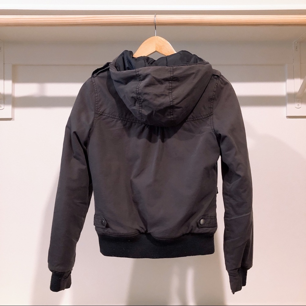 H&M Jacket - Picture 2 of 4